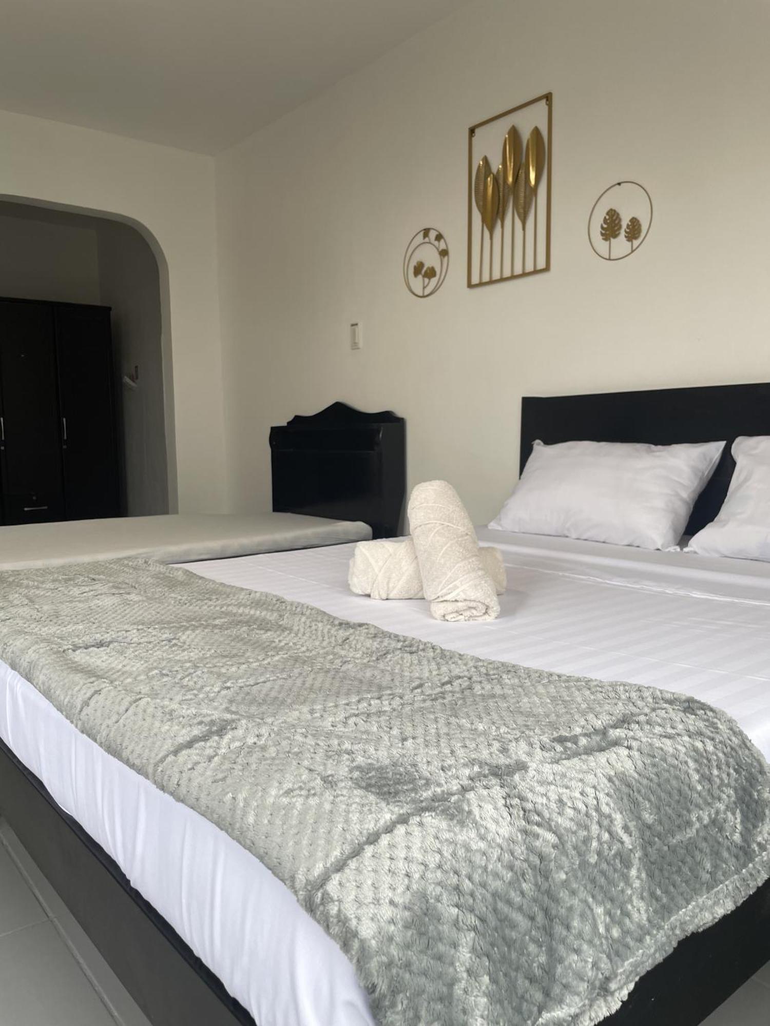 Hotel Sisters Inn موالبوال المظهر الخارجي الصورة